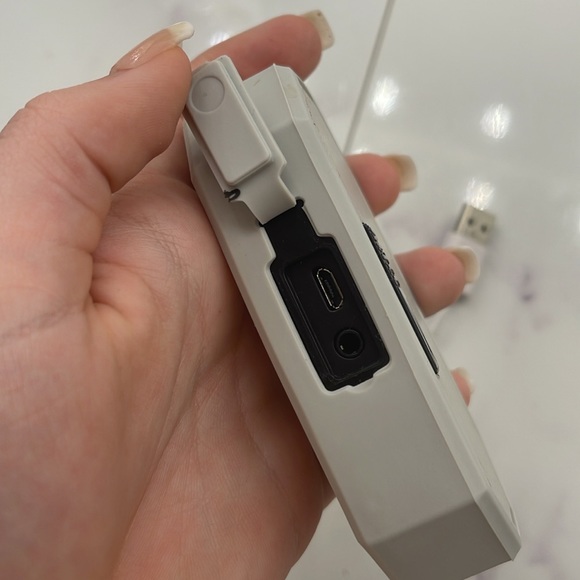 bluetooth speaker - Picture 4 of 4